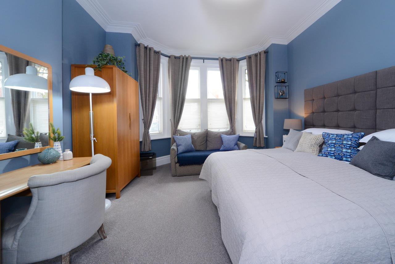 Mory House Bed & Breakfast Борнмът Екстериор снимка